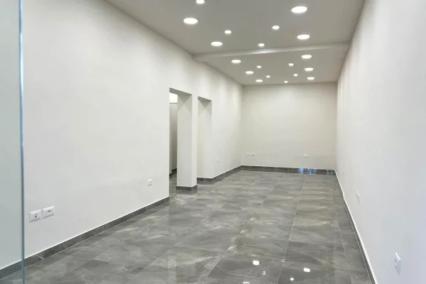 Business Property in Sale 1+1 in Tirana - 468,650 Euro