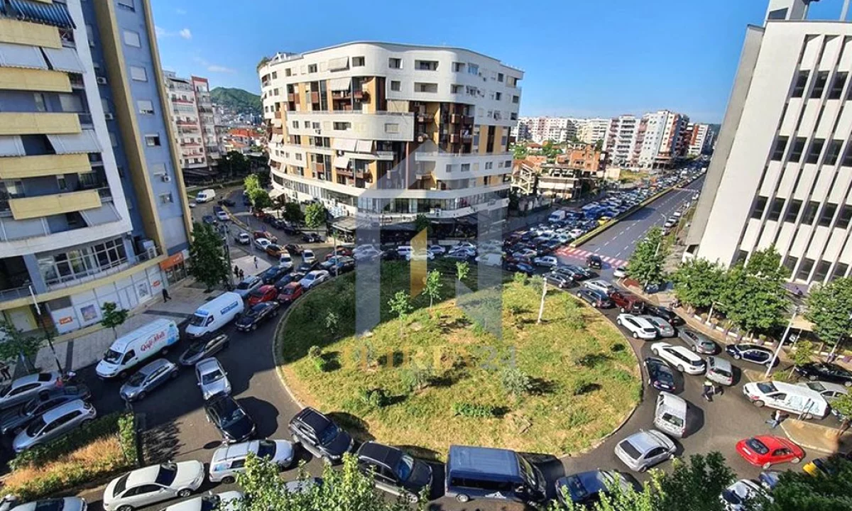 Appartamento in vendita a Tirana 1+1, Vuoto