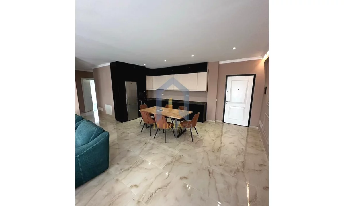 Shtepi me qera Apartament ne Tirane, 1+1, Mobilimi E mobiluar, Pagesa 700  Euro.