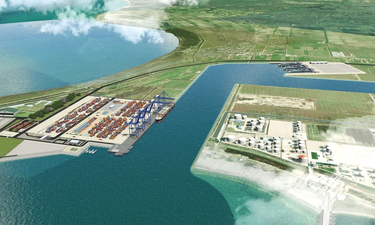 Shitet toke ne "Porto Romano"