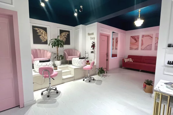 Ambient biznesi per qira tek "Myslym Shyri"