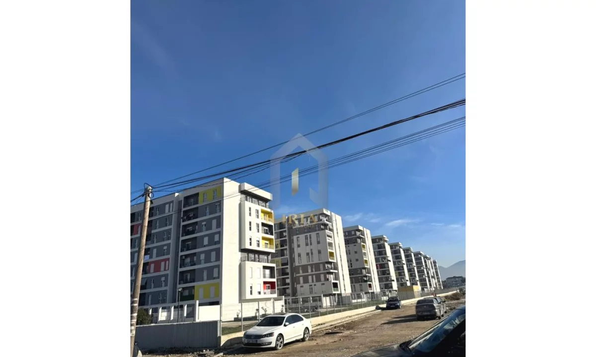 Shtepi ne shitje Apartament ne Tirane, 2+1, Mobilimi Bosh, pa mobiluar, Pagesa 132,440  Euro.