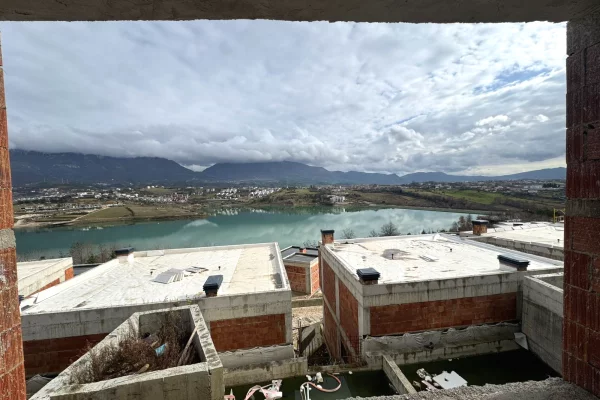 Casa in vendita 3+1 a Tirana - 493,965 Euro