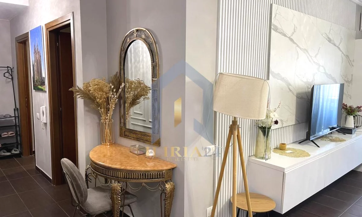 Shtepi me qera Apartament ne Tirane, 2+1, Mobilimi E mobiluar, Pagesa 1,000  Euro.