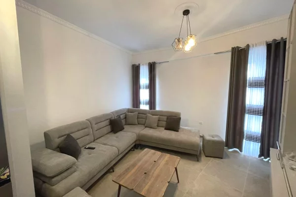 Apartament 1+1 per qira tek kompleksi  Kontakt