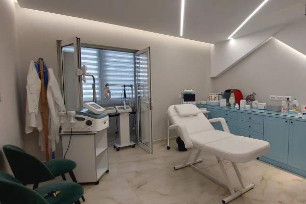 Klinikë estetike për qira ne Rrugën Fortuzi