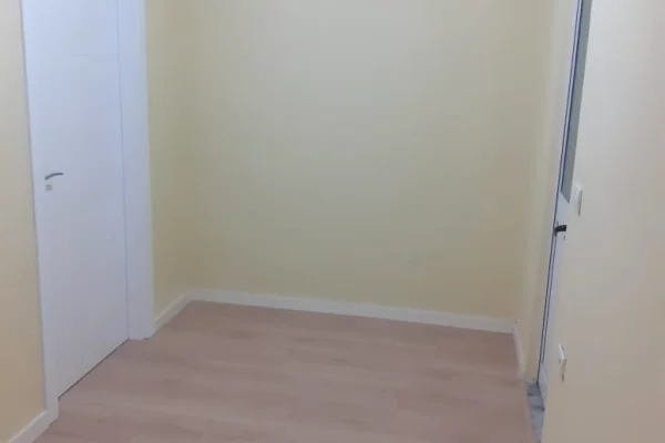 Apartment for sale in Tirana 1+1, Emty