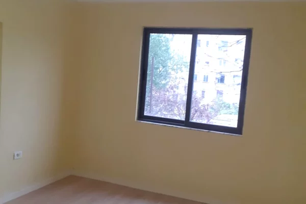 Apartment for sale in Tirana 1+1, Emty