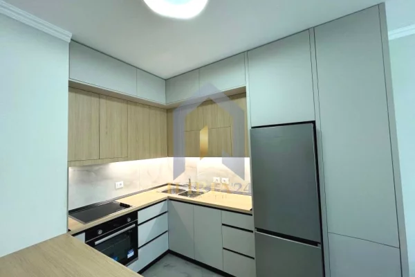 Shtepi me qera Apartament ne Tirane, 2+1, Mobilimi E mobiluar, Pagesa 700  Euro.