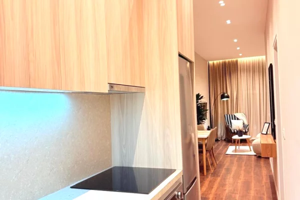 Appartamento in vendita a Tirana 2+1, Arredato