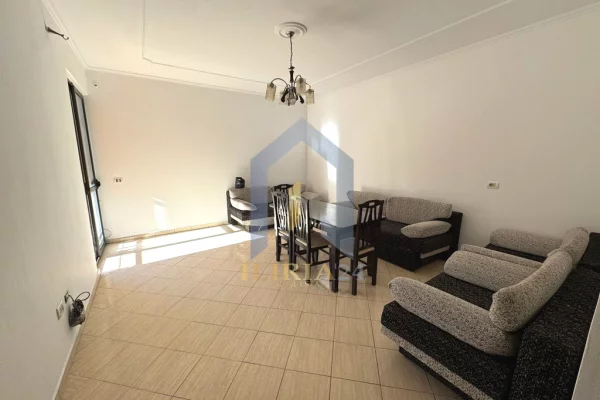 Apartament 1+1 për shitje në “Yzberisht”