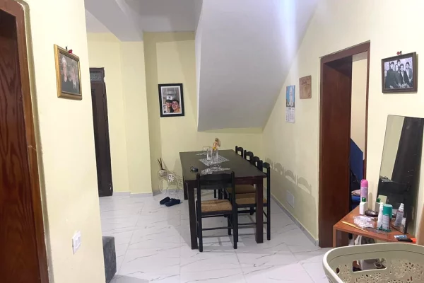 Luxury villas for sale in Tirana 3+1, Furnished