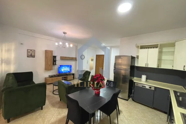 Apartament 2+1 me qira tek “Komuna e Parisit ”