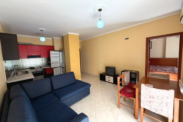 Shtepi me qera Apartament ne Tirane, 1+1, Mobilimi E mobiluar, Pagesa 350  Euro.