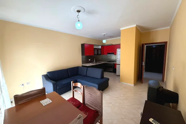 Shtepi me qera Apartament ne Tirane, 1+1, Mobilimi E mobiluar, Pagesa 350  Euro.