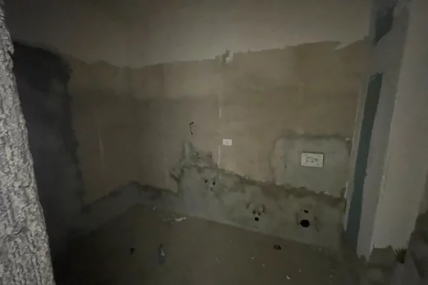 Apartment for sale in Tirana 2+1, Emty