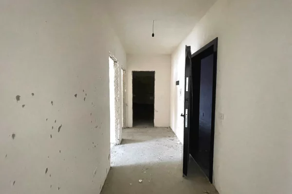 Apartment for sale in Tirana 2+1, Emty