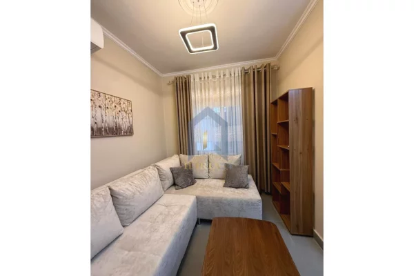 Casa in affitto 1+1 a Tirana - 400 Euro