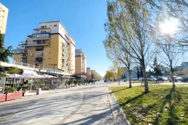 OKAZION! Apartament 2+1+Parkim tek Ish Fusha Aviacionit