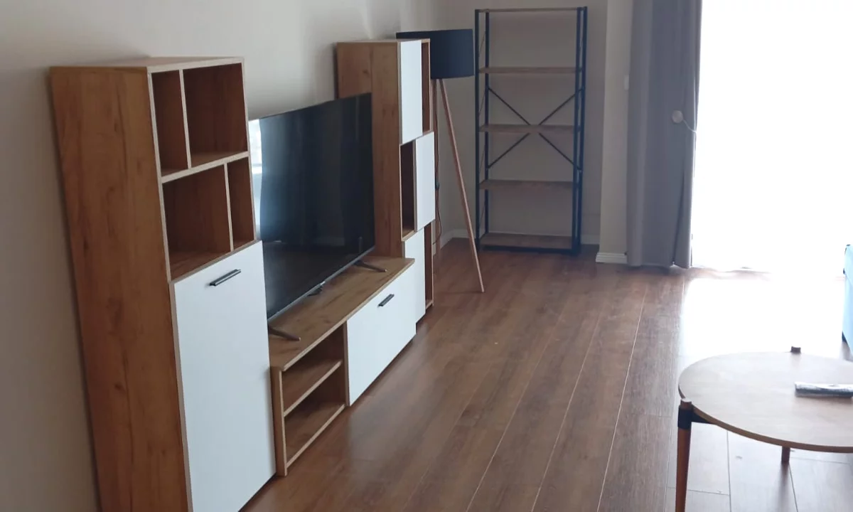 Shtepi me qera Apartament ne Tirane, 2+1, Mobilimi E mobiluar, Pagesa 700  Euro.