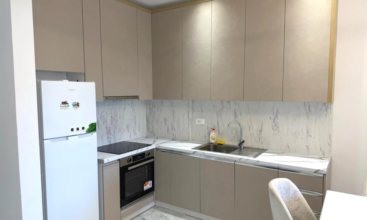 Shtepi ne shitje Apartament ne Durres, 2+1, Mobilimi E mobiluar, Pagesa 235,000  Euro.
