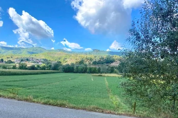 Terreno in vendita a Tirana - 81,000 Euro