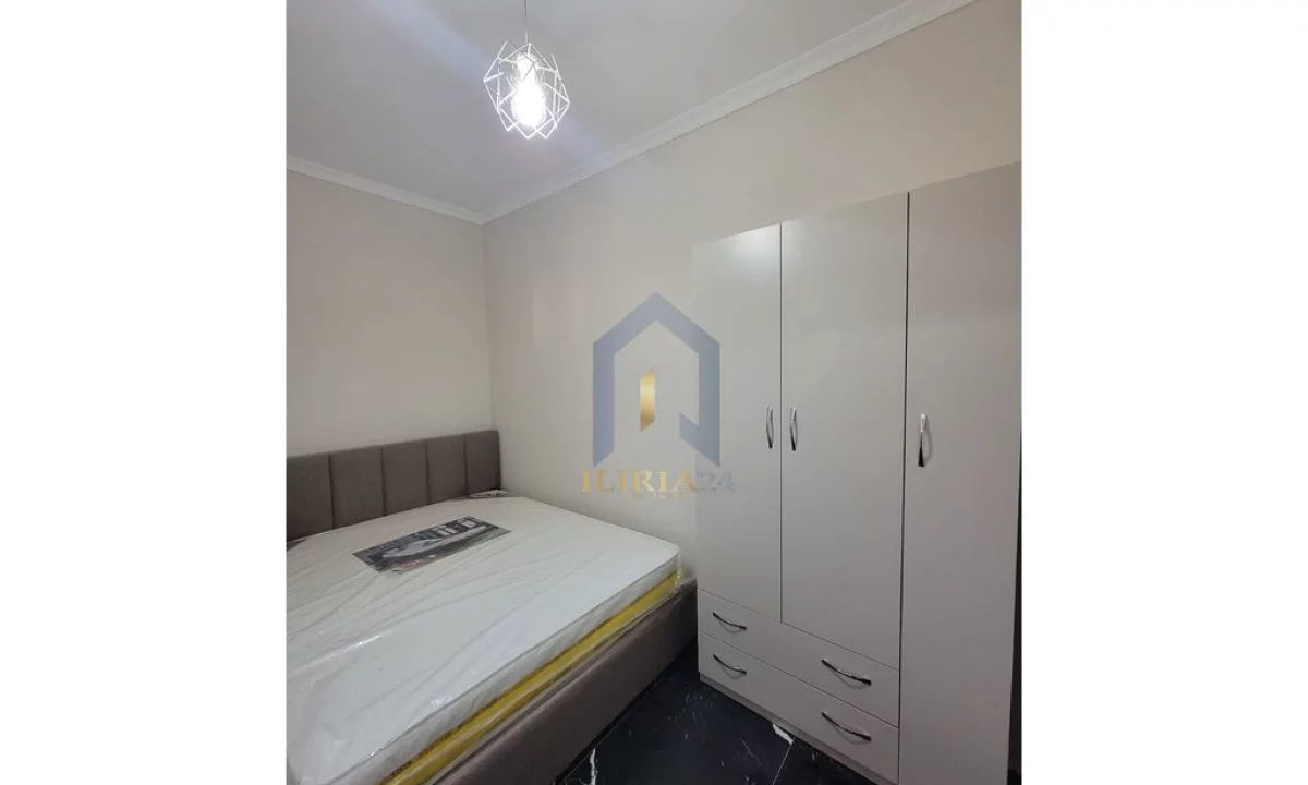 Shtepi me qera Apartament ne Tirane, 1+1, Mobilimi E mobiluar, Pagesa 400  Euro.