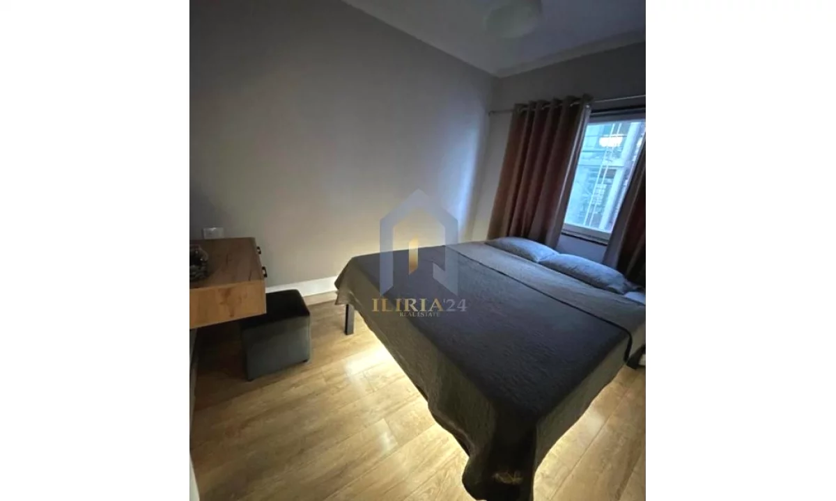 Shtepi me qera Apartament ne Tirane, 1+1, Mobilimi E mobiluar, Pagesa 650  Euro.