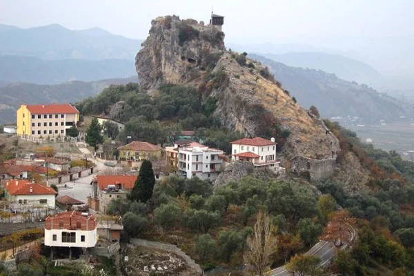 Terreno in vendita a Tirana - 720,000 Euro