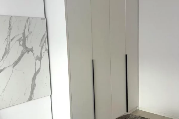 Shtepi me qera Apartament ne Tirane, 1+1, Mobilimi E mobiluar, Pagesa 400  Euro.