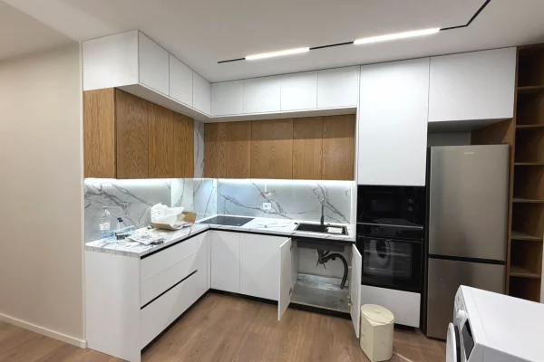 Shtepi me qera 2+1 ne Tirane - 800 Euro