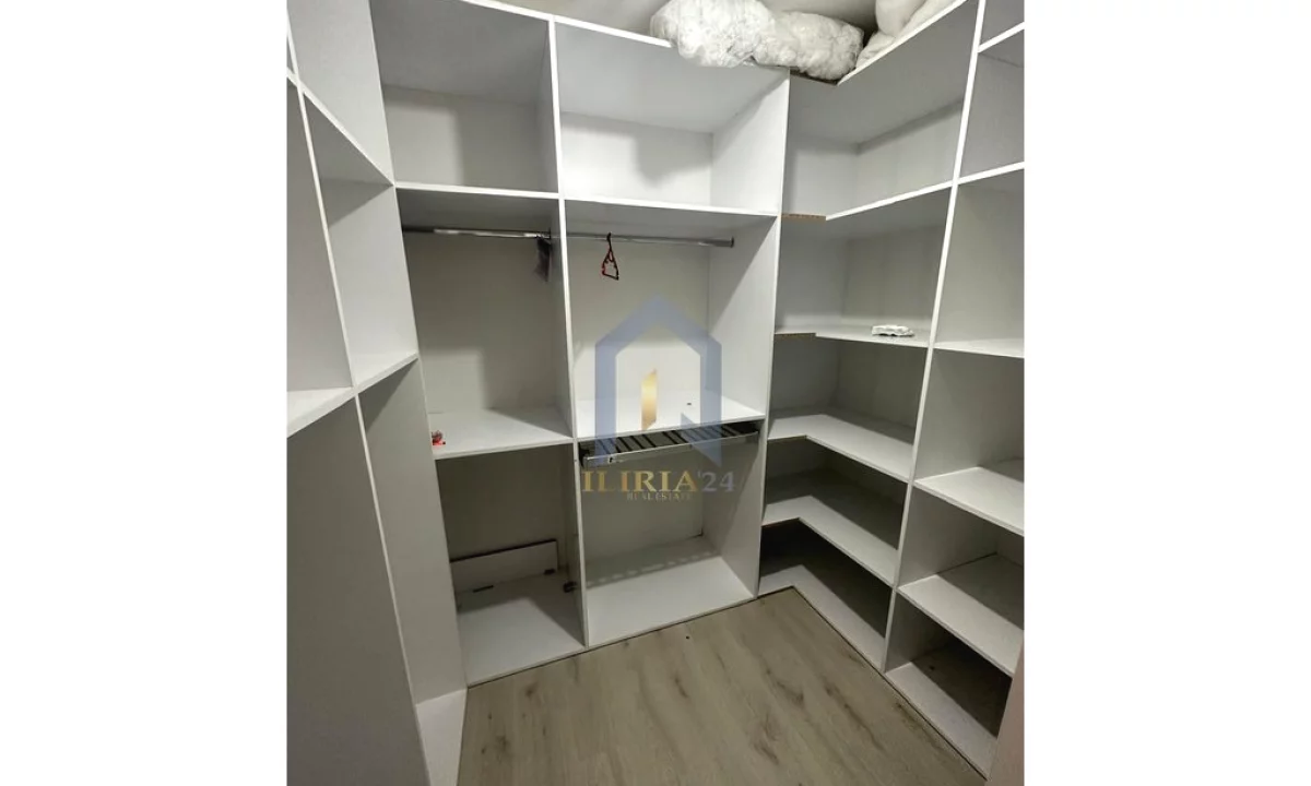 Apartment for sale in Tirana 2+1, Furnished