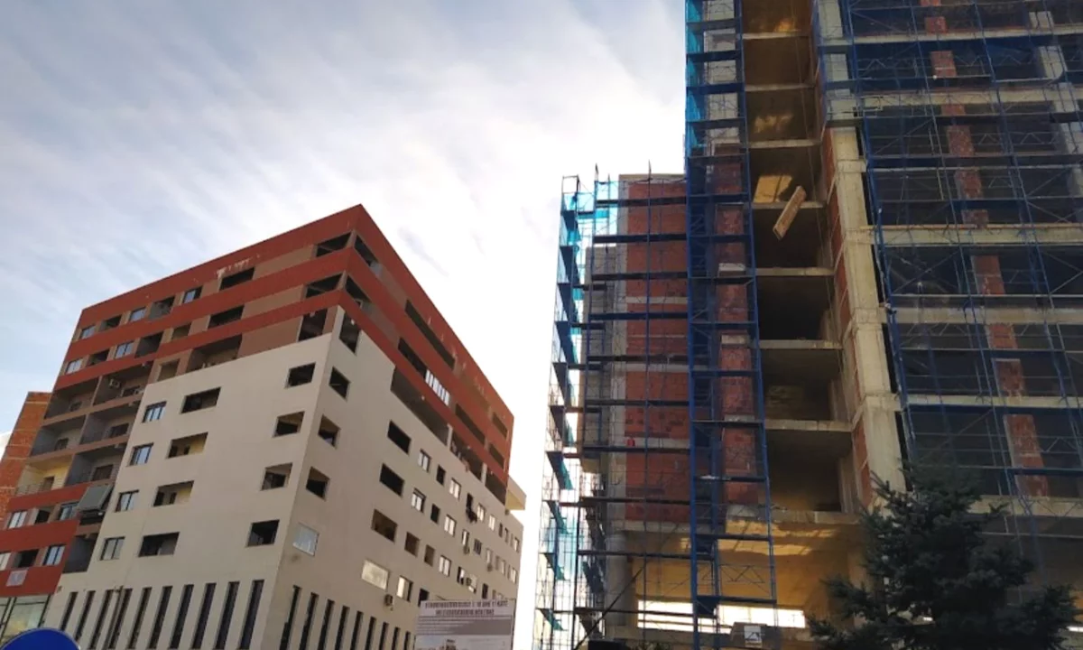 Appartamento in vendita a Tirana 2+1, Vuoto