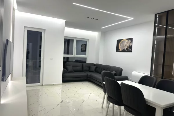 Shtepi me qera 2+1 ne Tirane - 850 Euro