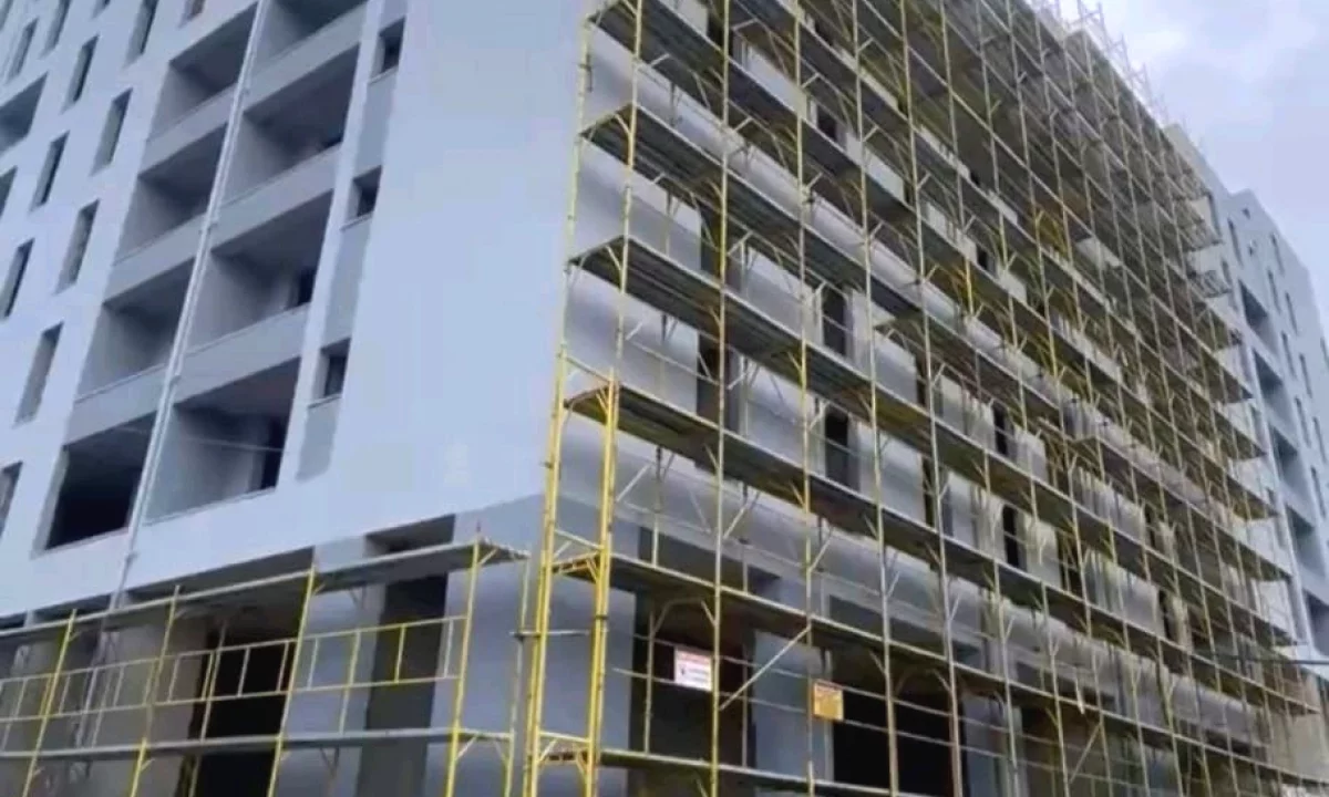 Apartment for sale in Tirana 2+1, Emty