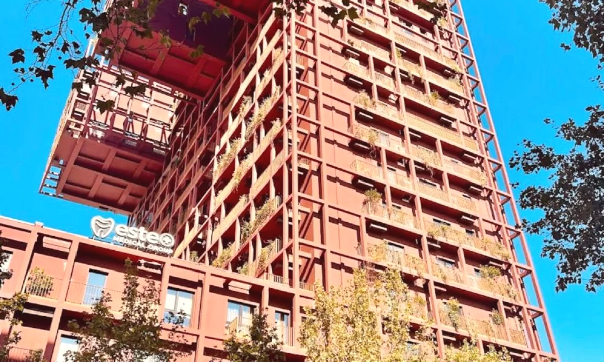 POST PARKIMI PER SHITJE TEK RESIDENCA GARDEN BUILDING 