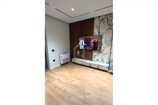 Shtepi me qera Apartament ne Tirane, 2+1, Mobilimi E mobiluar, Pagesa 1,500  Euro.