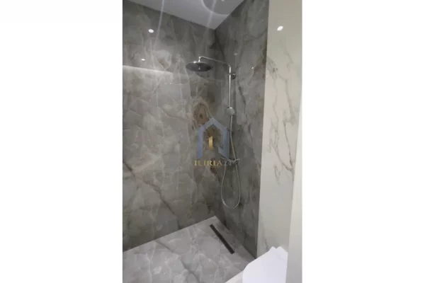 Shtepi me qera Apartament ne Tirane, 2+1, Mobilimi E mobiluar, Pagesa 1,500  Euro.