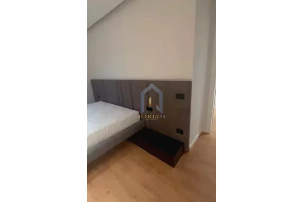 Shtepi me qera Apartament ne Tirane, 2+1, Mobilimi E mobiluar, Pagesa 1,500  Euro.