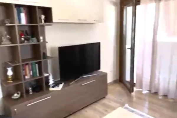 Shtepi me qera 1+1 ne Tirane - 750 Euro