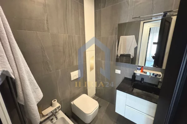 Shtepi me qera Apartament ne Tirane, 2+1, Mobilimi E mobiluar, Pagesa 1,400  Euro.