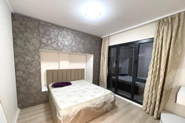 Shtepi me qera Apartament ne Tirane, 1+1, Mobilimi E mobiluar, Pagesa 650  Euro.