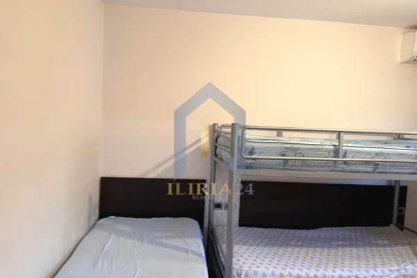 Shtepi me qera Apartament ne Tirane, 1+1, Mobilimi E mobiluar, Pagesa 400  Euro.