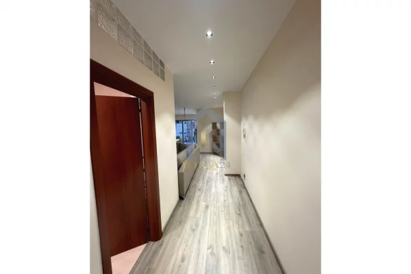 Shtepi me qera Apartament ne Tirane, 3+1, Mobilimi E mobiluar, Pagesa 1,400  Euro.