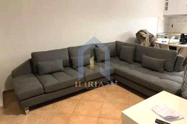 Shtepi ne shitje 2+1 ne Tirane - 175,000 Euro