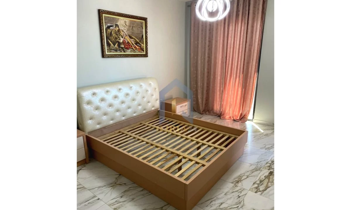 Shtepi me qera Apartament ne Tirane, 2+1, Mobilimi E mobiluar, Pagesa 600  Euro.