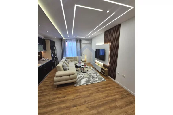 Shtepi ne shitje Apartament ne Tirane, 2+1, Mobilimi E mobiluar, Pagesa 158,000  Euro.