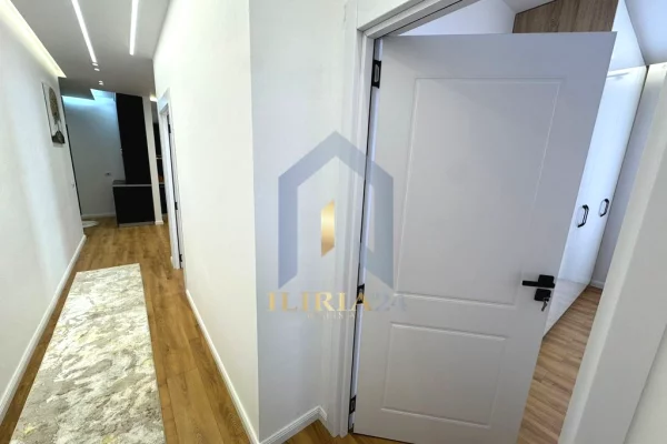 Apartment for sale in Tirana 2+1, Furnished