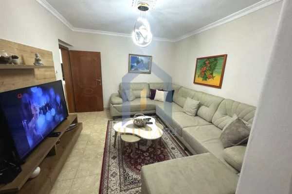 Shtepi ne shitje 2+1 ne Tirane - 100,000 Euro