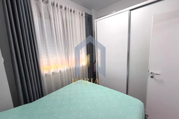 Shtepi ne shitje Apartament ne Tirane, 1+1, Mobilimi E mobiluar, Pagesa 120,000  Euro.